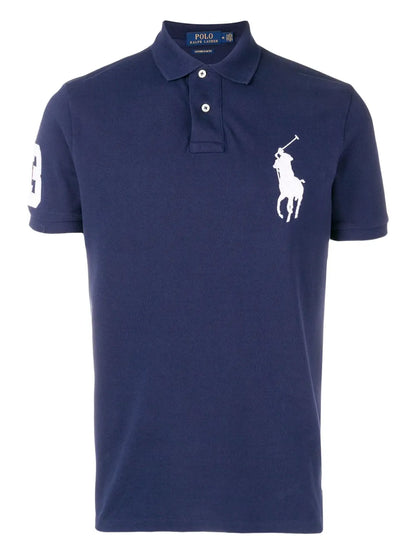 camisa polo com estampa de logotipo