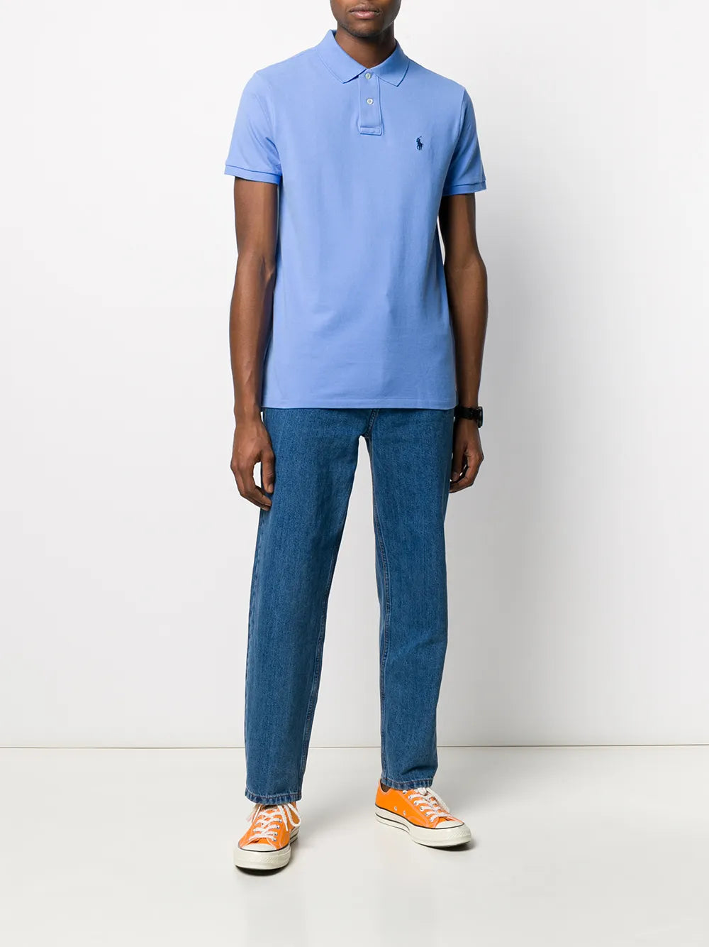 camisa polo de manga curta com logotipo bordado