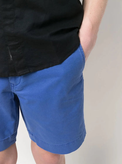 shorts chino de perna reta