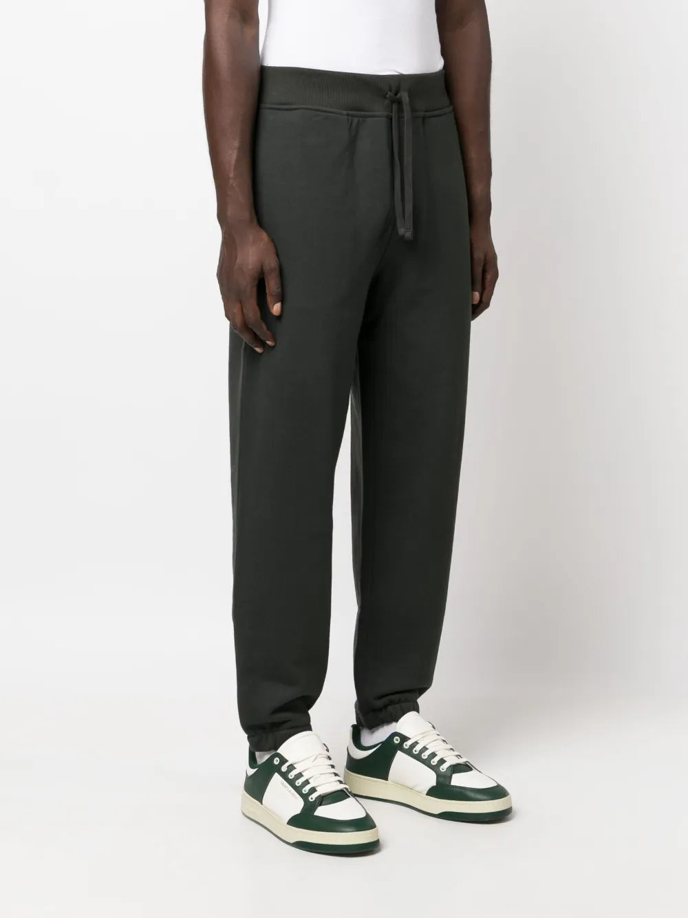 calças esportivas com estampa de logotipo