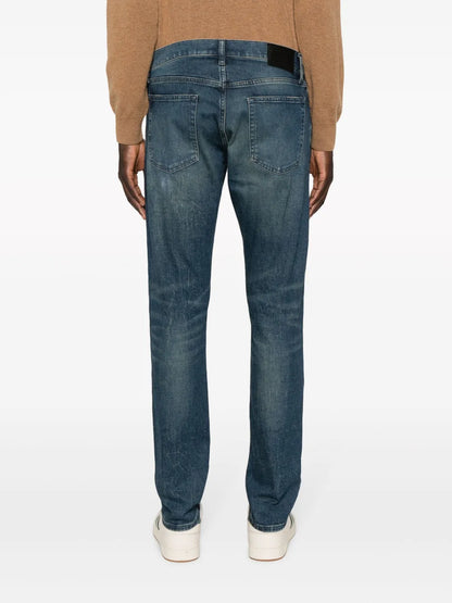 jeans slim fit de cintura baixa