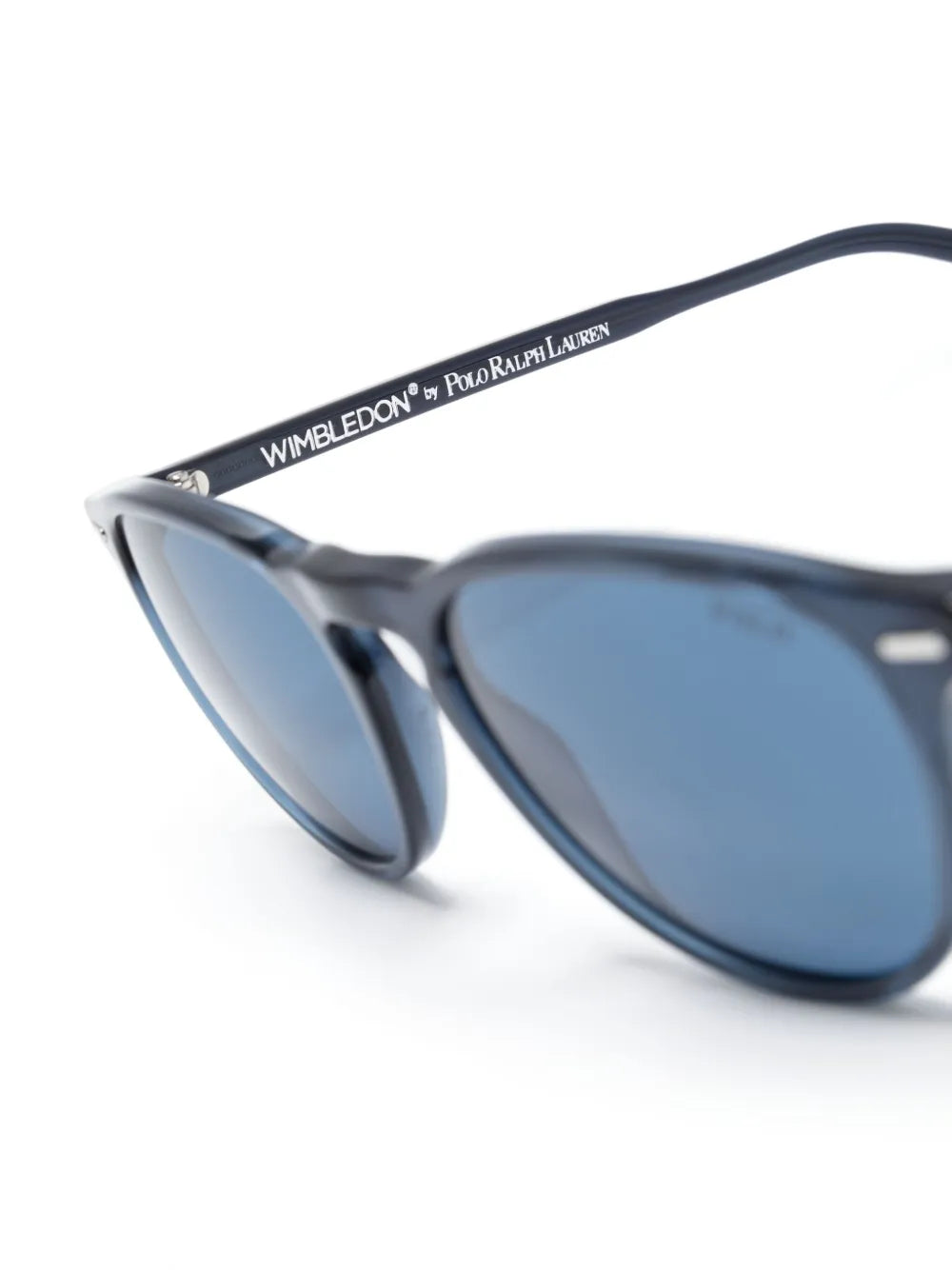 óculos de sol com armação redonda e placa de logotipo