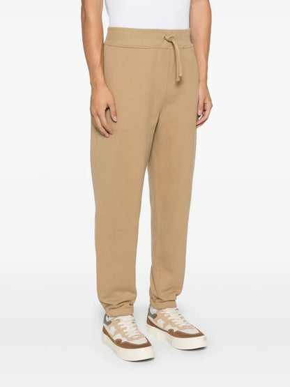 calças esportivas com estampa de logotipo