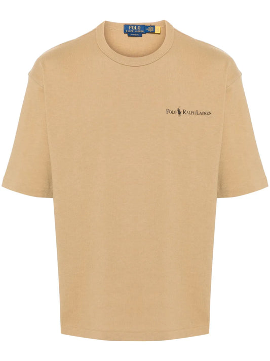 camiseta com estampa de logotipo