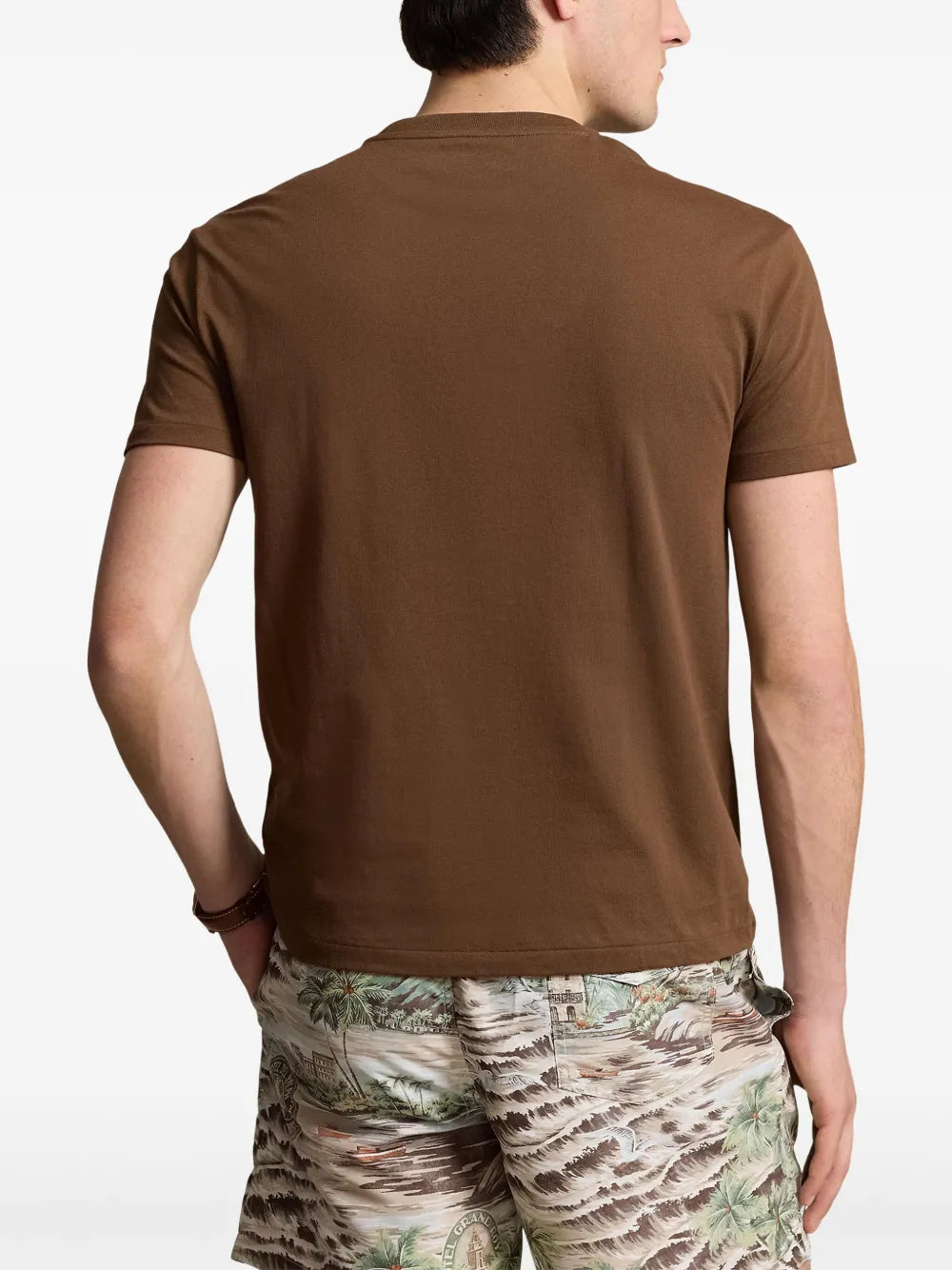 camiseta de algodão com gola redonda