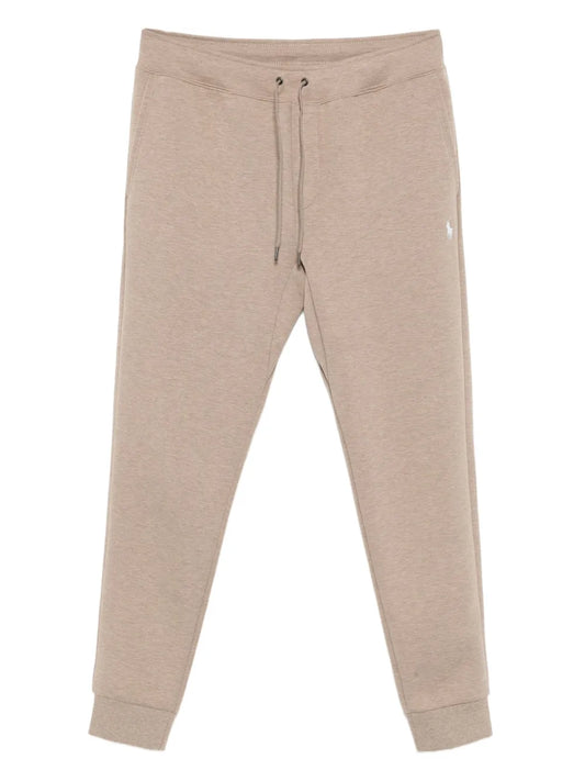 calças com logotipo bordado